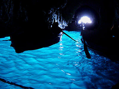 青の洞窟　Grotta Azzurra